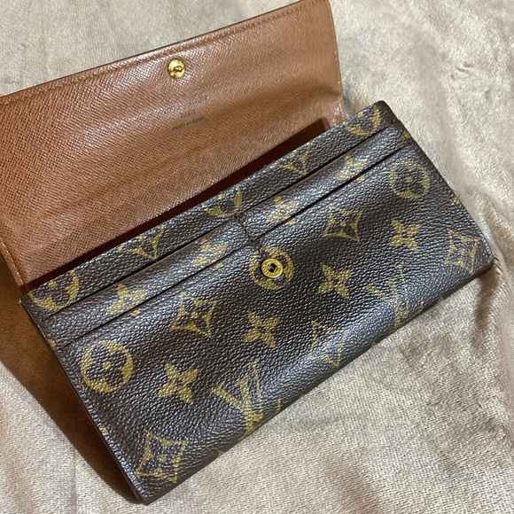 Louis Vuitton Portefeuille Sarah Brown Monogram Long Wallet - Picture 12 of 16